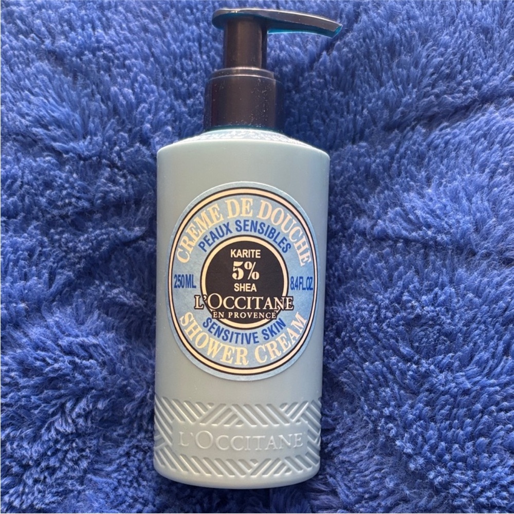 L'OCCITANE Shea Shower Cream - Light Blue